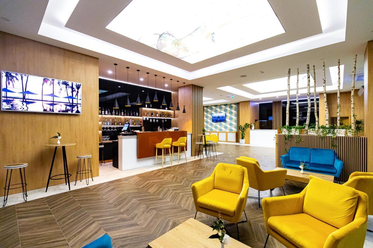 Grand View Hotel & Suites Copou Ясси Екстер'єр фото