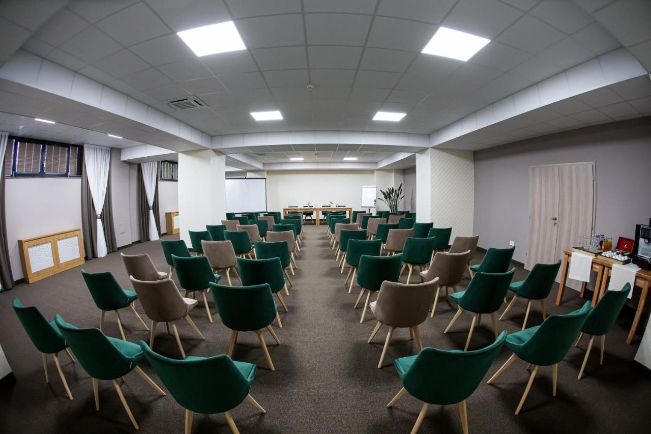 Grand View Hotel & Suites Copou Ясси Екстер'єр фото